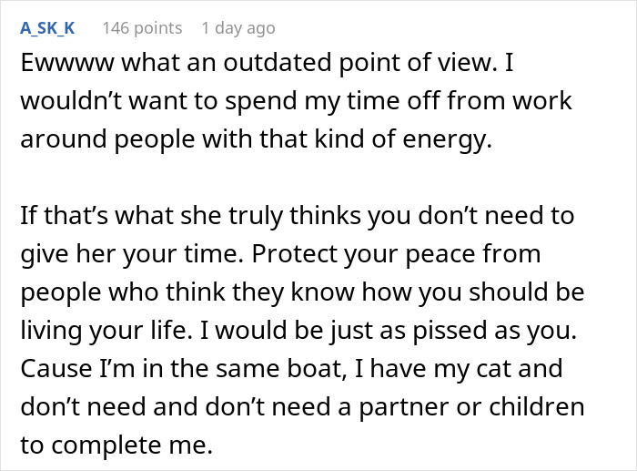 Screenshot of a forum comment discussing embarrassment and wanting to skip Thanksgiving after mom’s unhinged text. Screenshot of a forum comment discussing embarrassment and wanting to skip Thanksgiving after mom’s unhinged text.