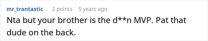 Screenshot of a Reddit comment discussing family conflict involving parents demanding career sacrifice for a spoiled golden-child sister.