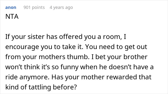 Screenshot of online forum post discussing a mom who hates celebrating kids’ birthdays during holidays and family conflicts. Screenshot of online forum post discussing a mom who hates celebrating kids’ birthdays during holidays and family conflicts.