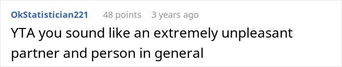 Screenshot of a Reddit comment criticizing a man who snapped at his girlfriend after she ate all the leftovers and gained weight.