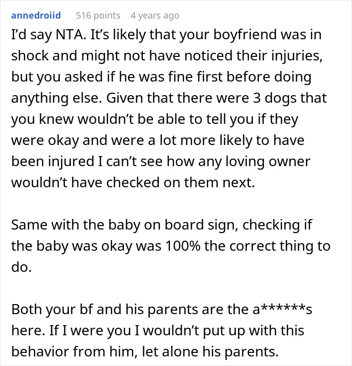 Comment explaining why nurse prioritized checking dogs and baby after car crash, addressing upset boyfriend's reaction.