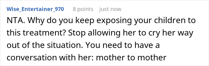 Screenshot of an online comment advising to stop letting MIL&rsquo;s favoritism affect children and have a mother-to-mother talk.
