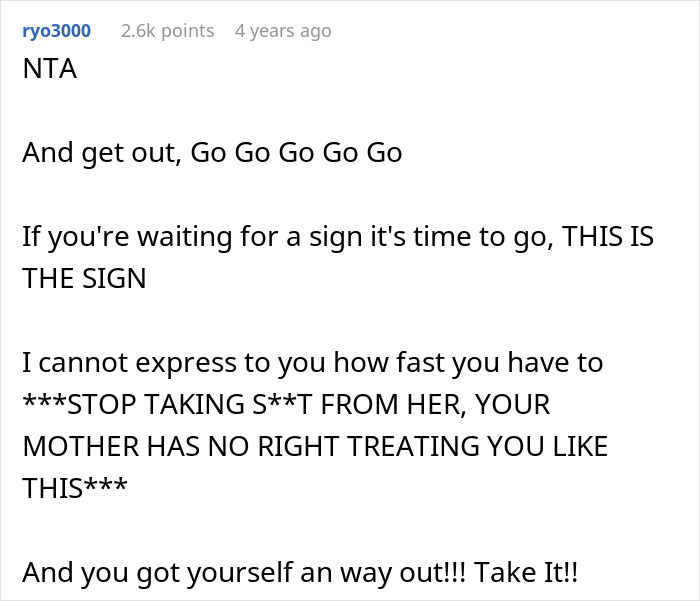 Screenshot of online comment urging to stop taking a***e from mom who hates celebrating kids’ birthdays during holidays. Screenshot of online comment urging to stop taking a***e from mom who hates celebrating kids’ birthdays during holidays.