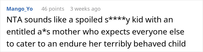 Screenshot of a Reddit comment about a teen getting yelled at for not stopping a kid from running into traffic.