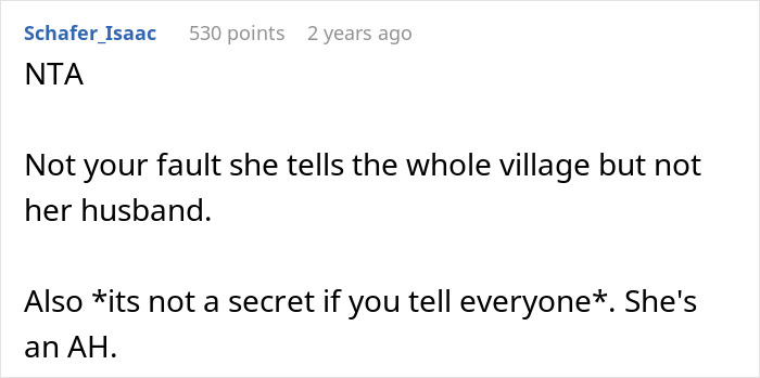 Reddit comment discussing friendship crumbling after a woman exposes friend’s secret to her husband. Reddit comment discussing friendship crumbling after a woman exposes friend’s secret to her husband.