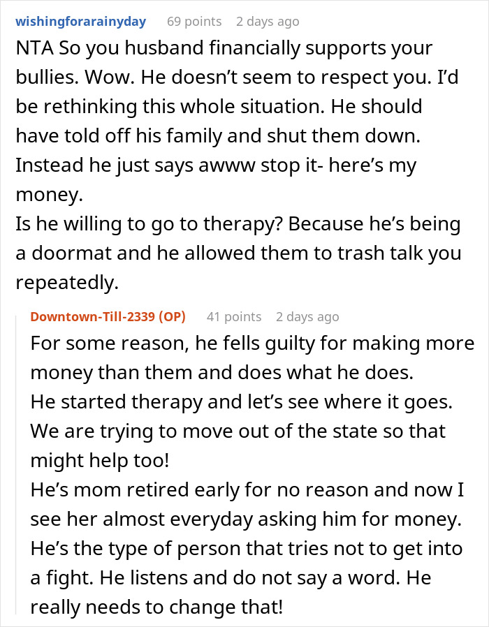 Reddit discussion about woman giving brother a papaya as birthday gift and calling him cheap for not paying her bills.