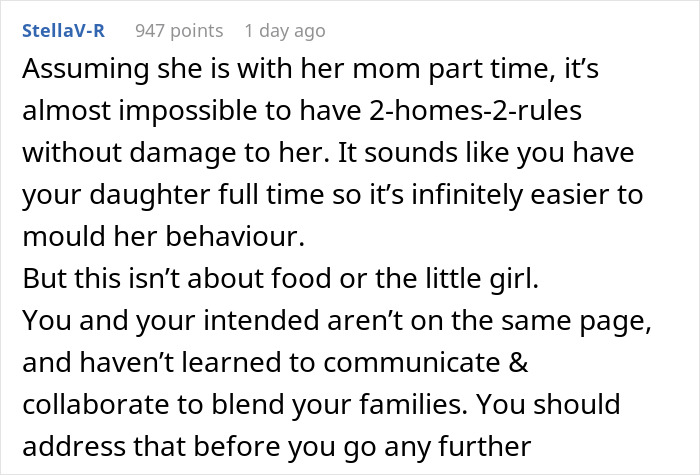 Alt text: Online comment discussing challenges of blending families and differing views on food like buttered noodles affecting relationships. Alt text: Online comment discussing challenges of blending families and differing views on food like buttered noodles affecting relationships.