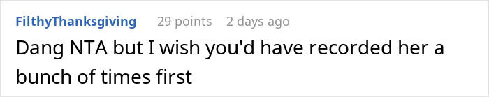 Screenshot of a Reddit comment discussing a Thanksgiving argument involving a stepdaughter’s sexuality. Screenshot of a Reddit comment discussing a Thanksgiving argument involving a stepdaughter’s sexuality.