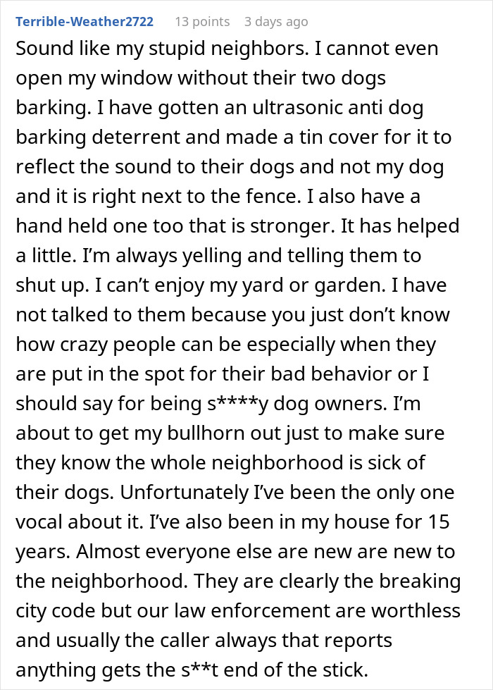 Screenshot of a comment about noisy neighbors with barking dogs and efforts to deter dog noise in a neighborhood.