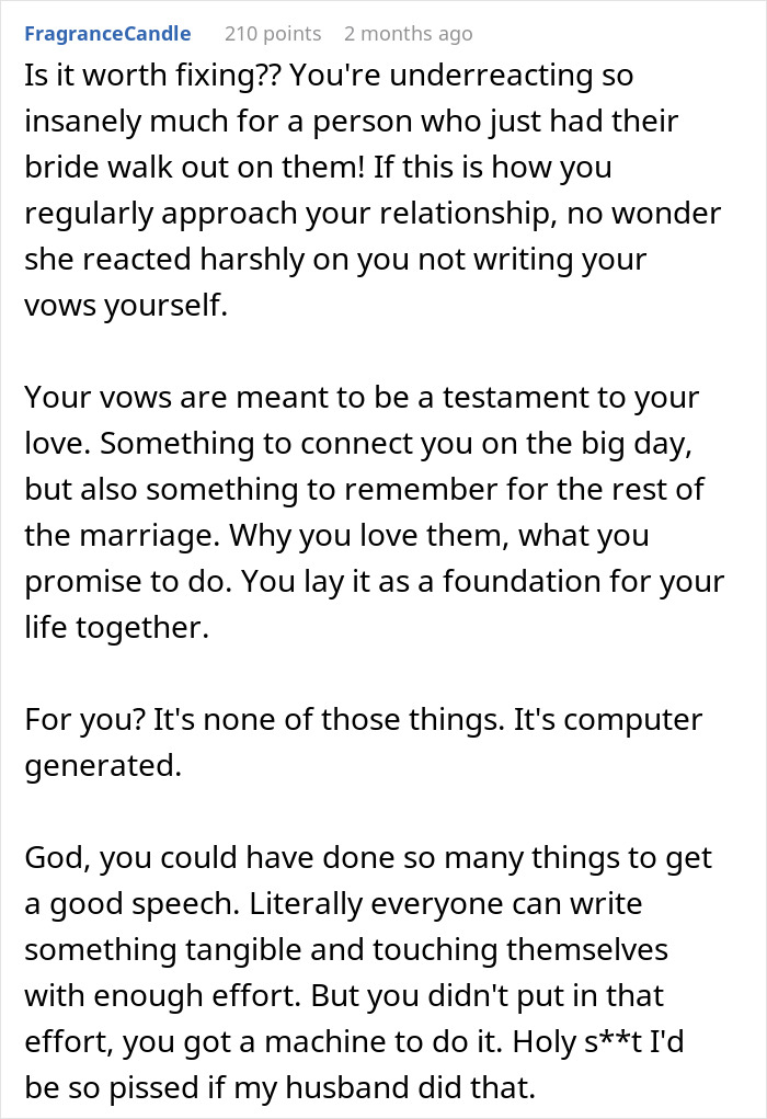 Reddit comment criticizing guy who used ChatGPT to write wedding vows after bride ran away from altar.