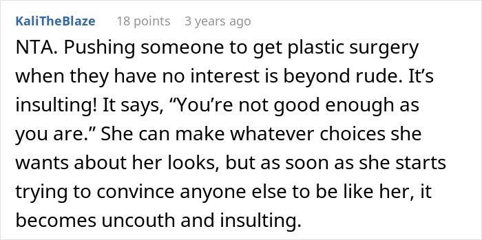 Screenshot of a detailed comment discussing plastic surgery pressure and personal choice in a family conflict scenario.