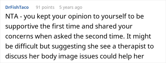 Screenshot of a Reddit comment discussing a husband&rsquo;s honest feelings about his wife&rsquo;s plastic surgeries and body image issues.