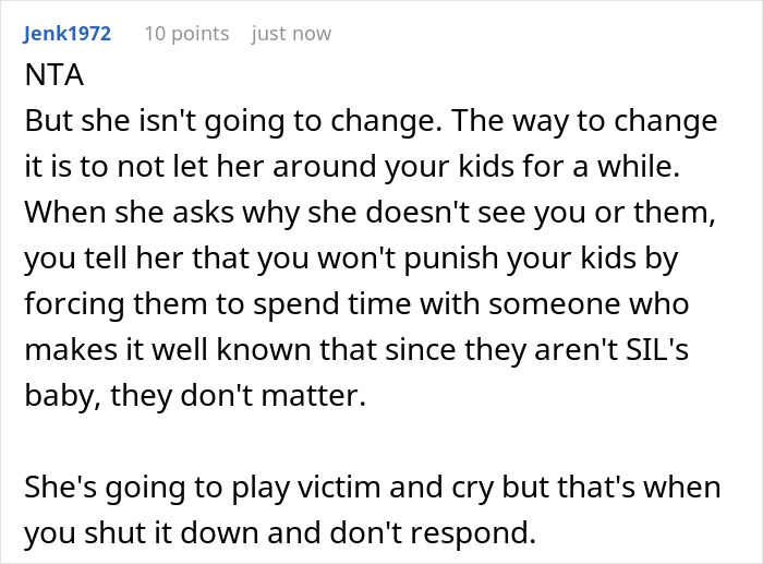 Comment discussing MIL admitting to having a favorite grandchild and treating others like burdens with snubs noticed by kids.