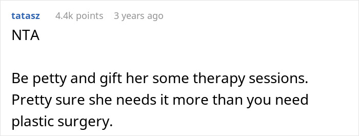 Screenshot of an online comment advising therapy sessions over plastic surgery after a gift card offer dispute.