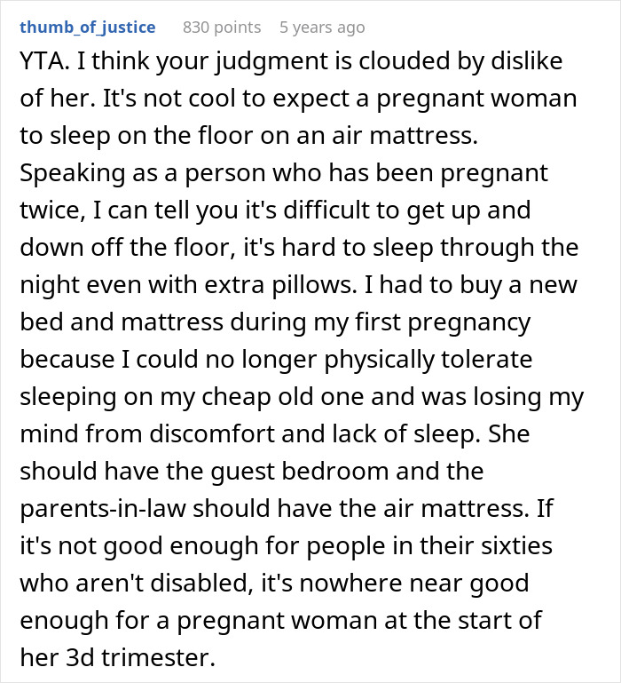 Comment discussing pregnant SIL offended by being given an air mattress to sleep on and the couple calling dibs on their room.