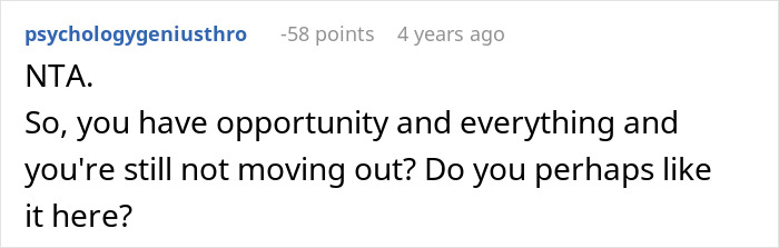 Screenshot of a Reddit comment discussing a mom hating celebrating kids’ birthdays during holidays and its impact on relationships. Screenshot of a Reddit comment discussing a mom hating celebrating kids’ birthdays during holidays and its impact on relationships.