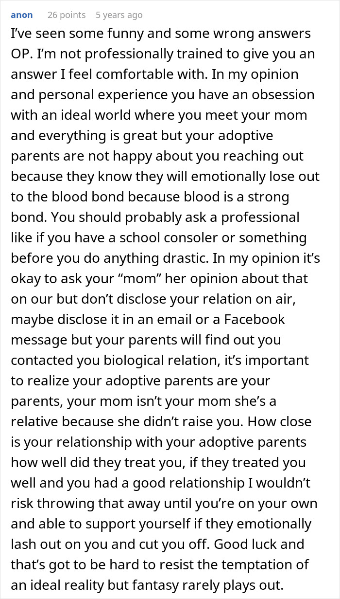 Reddit text post discussing a woman&rsquo;s desire to reunite with her bio family and adoptive parents&rsquo; emotional threats.