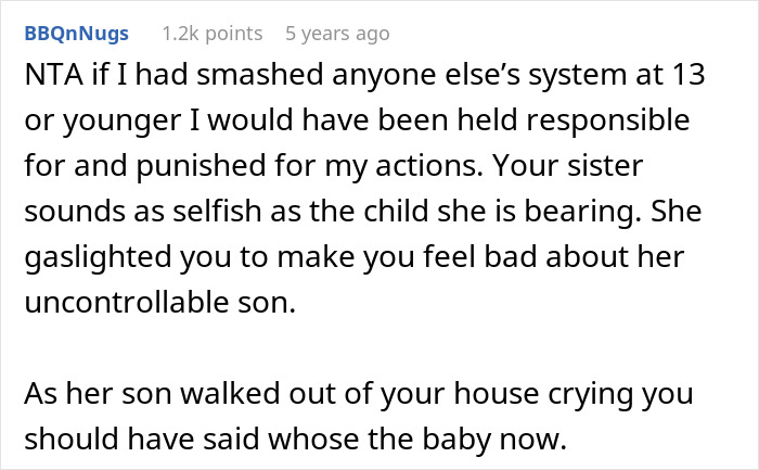 Screenshot of a Reddit comment discussing a woman who took back her nephew&rsquo;s Christmas gift after his behavior.