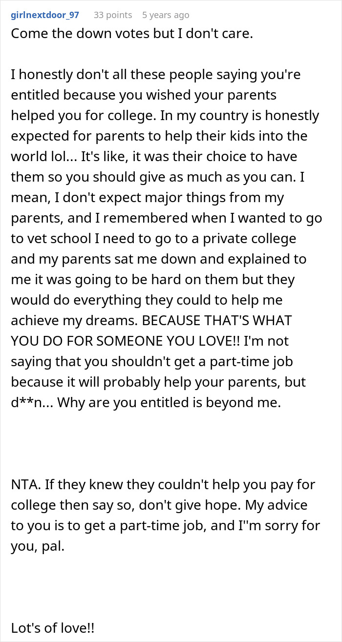 Reddit comment discussing parents using 16YO's college fund for cat surgery and teen's refusal reaction.