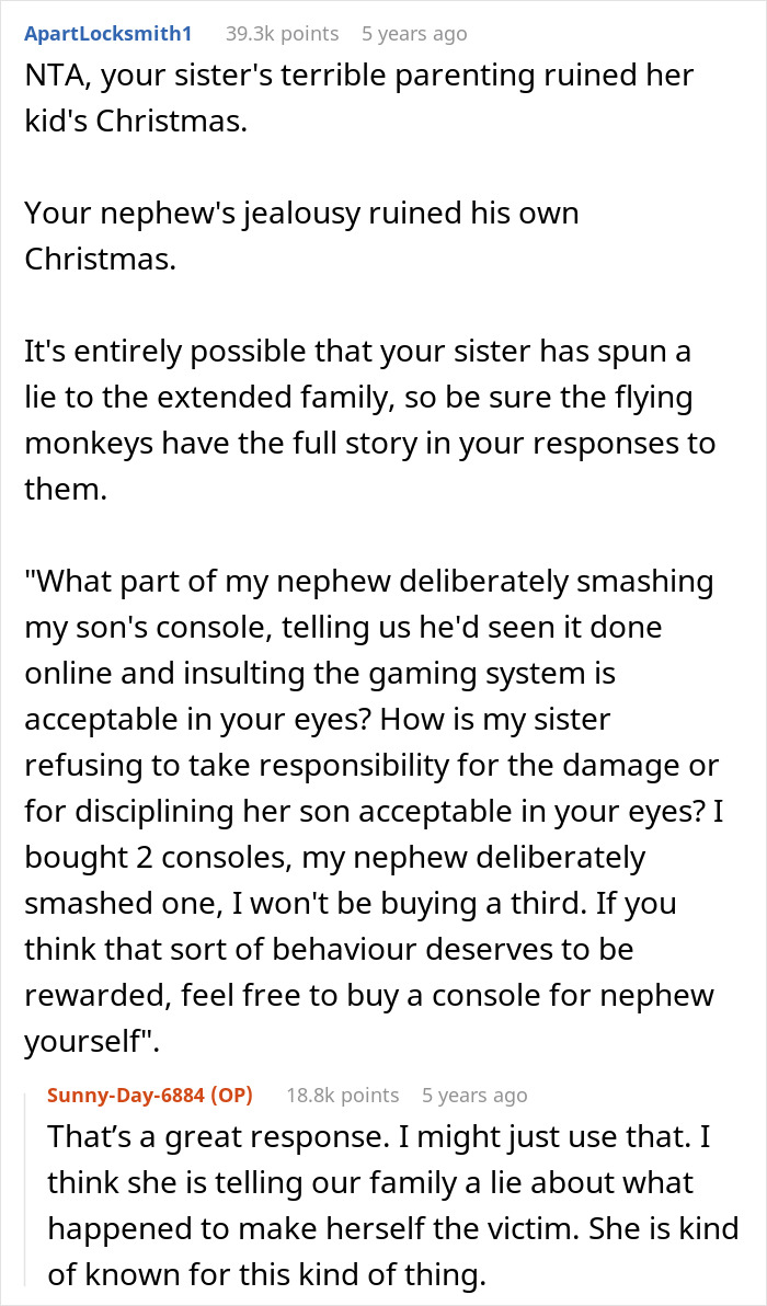 Reddit comments discussing a woman who took back her nephew&rsquo;s Christmas gift after he deliberately damaged it.