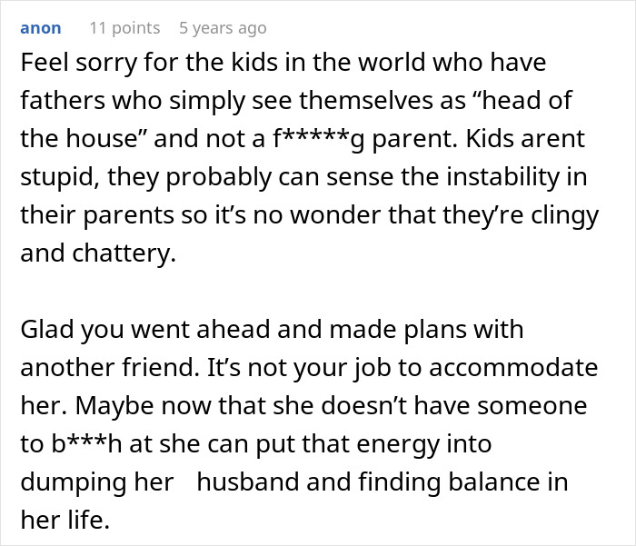 Screenshot of an online comment discussing clingy children and a friend not understanding why they can't bring kids on vacation.