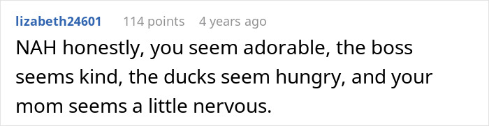 Screenshot of a Reddit comment discussing a man’s dinner with his mom’s boss, mentioning hunger and nervousness. Screenshot of a Reddit comment discussing a man’s dinner with his mom’s boss, mentioning hunger and nervousness.