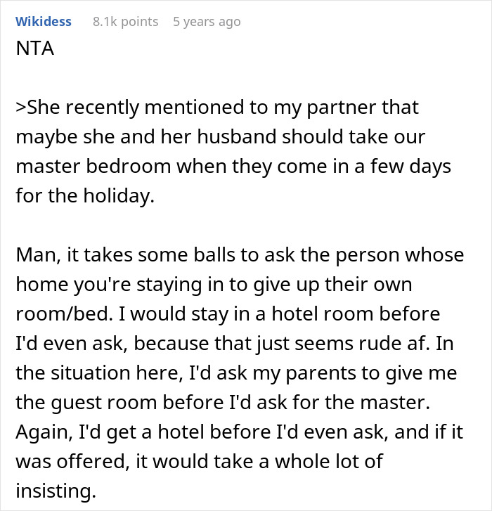 Text post discussing a pregnant SIL offended over being given an air mattress and denied the master bedroom.