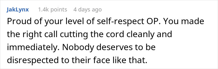 Comment praising OP for self-respect after girlfriend kisses another woman in front of friends.