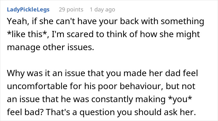 Reddit comment discussing a situation where a funny guy mocks his daughter's boyfriend because of his job and claps back. Reddit comment discussing a situation where a funny guy mocks his daughter's boyfriend because of his job and claps back.