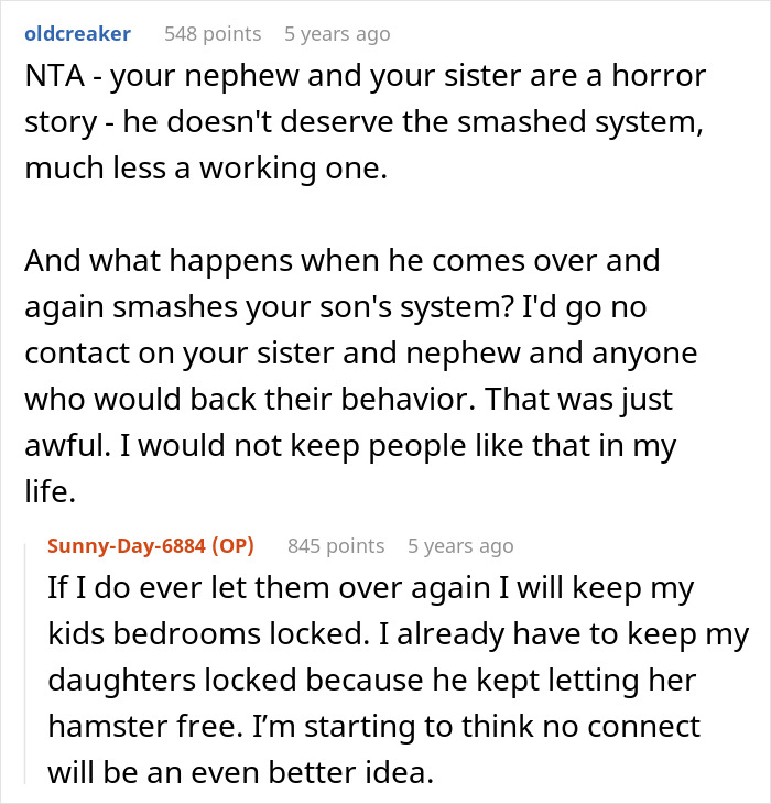 Commenter discussing woman who took back nephew&rsquo;s Christmas gift due to his destructive behavior at her home.