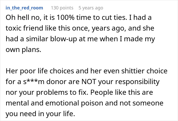 Screenshot of a Reddit comment discussing a toxic friend who doesn't understand boundaries with clingy children on vacation.