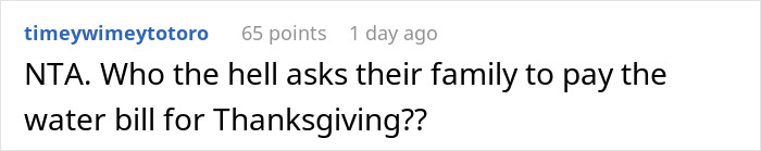 Screenshot of a comment discussing refusing to bring expensive food and family payment expectations during Thanksgiving.