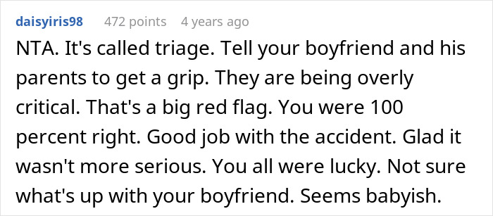 Screenshot of an online comment discussing a nurse girlfriend prioritizing dogs and a baby during a car crash.