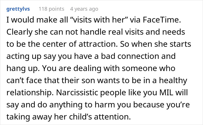 Comment discussing son’s appalled reaction to mom’s behavior ruining wedding day, highlighting family conflict. Comment discussing son’s appalled reaction to mom’s behavior ruining wedding day, highlighting family conflict.