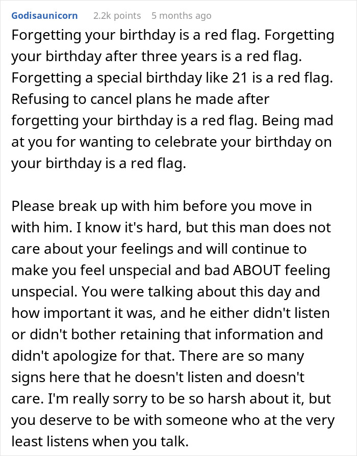 Text post from Reddit discussing red flags in a relationship where a guy forgets his girlfriend&rsquo;s birthday and demands apologies for bothering him.
