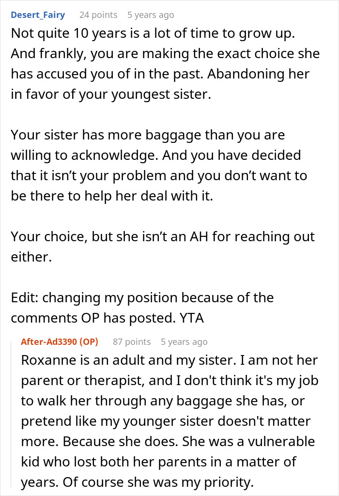 Reddit discussion about lady neglecting siblings and wanting to reconnect after years, causing sibling anger.