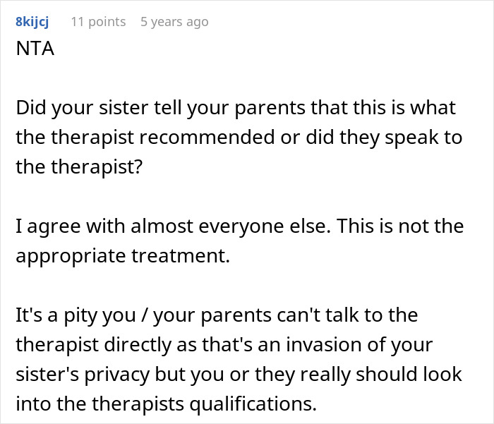 Comment discussing sister&rsquo;s $4k plastic surgery request and concerns about body dysmorphia treatment and therapist&rsquo;s role.