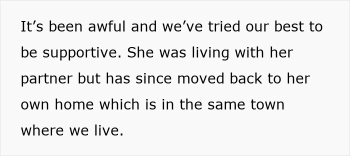 Text excerpt describing a pregnant daughter moving back home after canceling theatre plans with family support efforts.