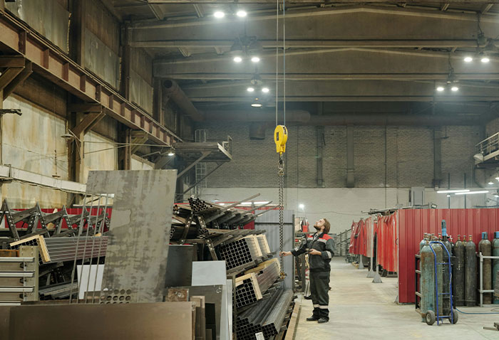 “Hell Of An Exit”: 44 Stories Of People Who Met The Most Unbelievable Ends