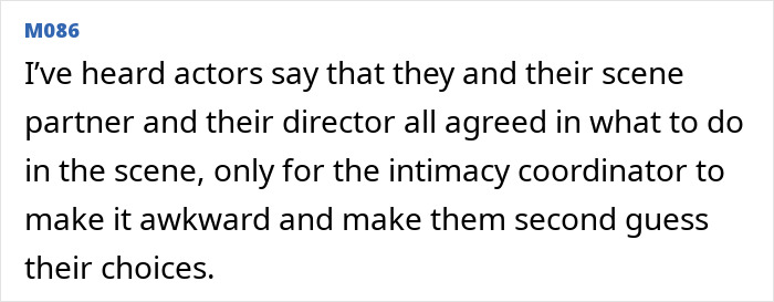 Florence Pugh discussing her completely inappropriate experience filming steamy scenes with an intimacy coordinator.