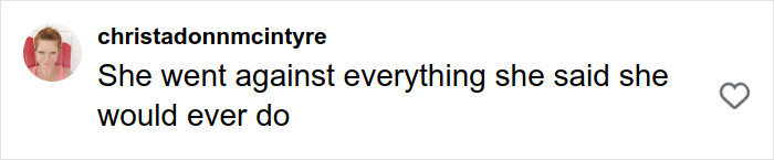 Comment on social media expressing disbelief about someone's actions related to stretch marks on skin transformation.