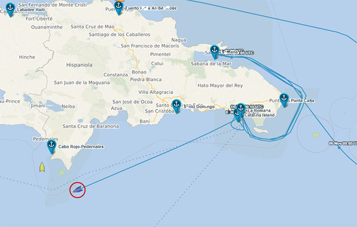 Over 50 Cruise Ship Passengers Left Floating In The Sea After Catamaran Sinks During Excursion