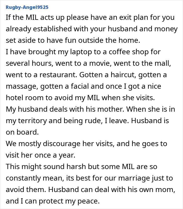 Military personnel expecting Thanksgiving dinner after a long 12-hour shift, looking forward to a well-deserved meal. Military personnel expecting Thanksgiving dinner after a long 12-hour shift, looking forward to a well-deserved meal.