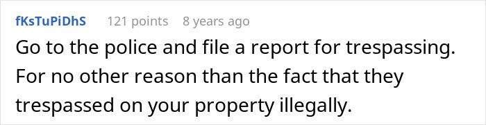 Screenshot of an online comment advising to file a police report for kids trespassing on neighbor&rsquo;s yard without permission.