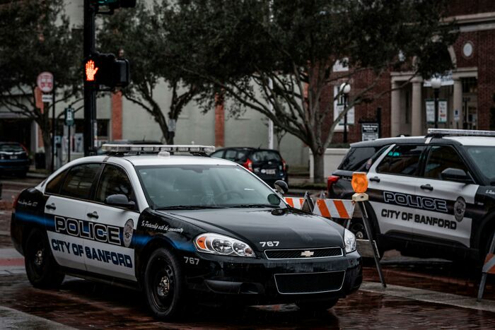 41 Times Cops Were At The Right Place At The Right Time To Serve Instant Karma