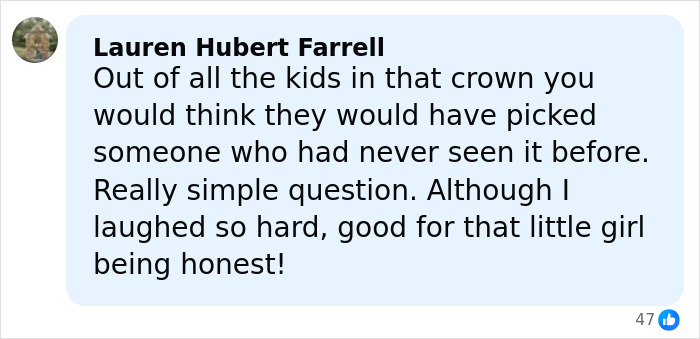 Screenshot of a social media comment praising a little girl’s brutally honest reaction to a golden ticket offer at Thanksgiving parade. Screenshot of a social media comment praising a little girl’s brutally honest reaction to a golden ticket offer at Thanksgiving parade.