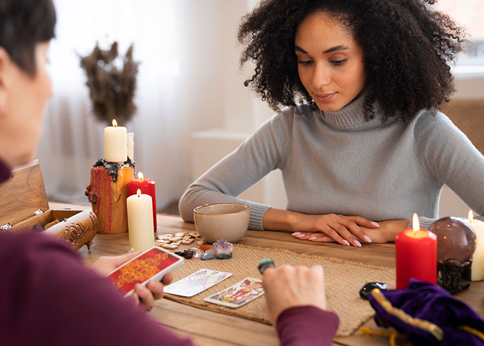 50 Stories Of Psychic Predictions That Were Shockingly Accurate