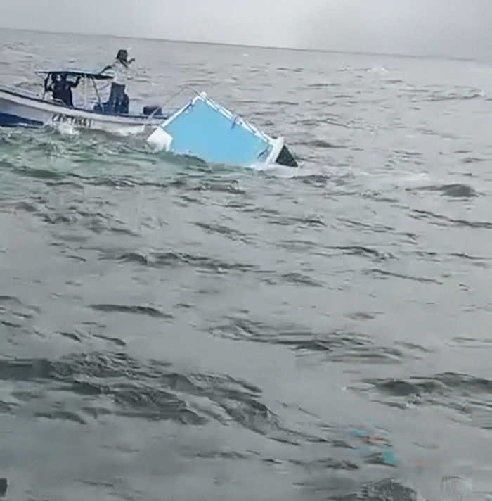 Over 50 Cruise Ship Passengers Left Floating In The Sea After Catamaran Sinks During Excursion