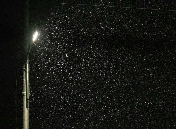 42 Of The Worst Places People Had To Survive A Night In