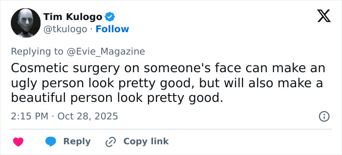 Tweet discussing cosmetic surgery and addressing plastic surgery rumors related to Sydney Sweeney with an angry tone. Tweet discussing cosmetic surgery and addressing plastic surgery rumors related to Sydney Sweeney with an angry tone.